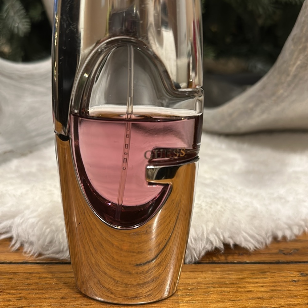 Guess perfume - Picture 2 of 3
